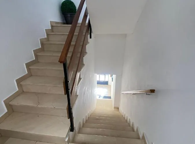 En El Centro De Con Aire Y Wifi Appartement Ronda